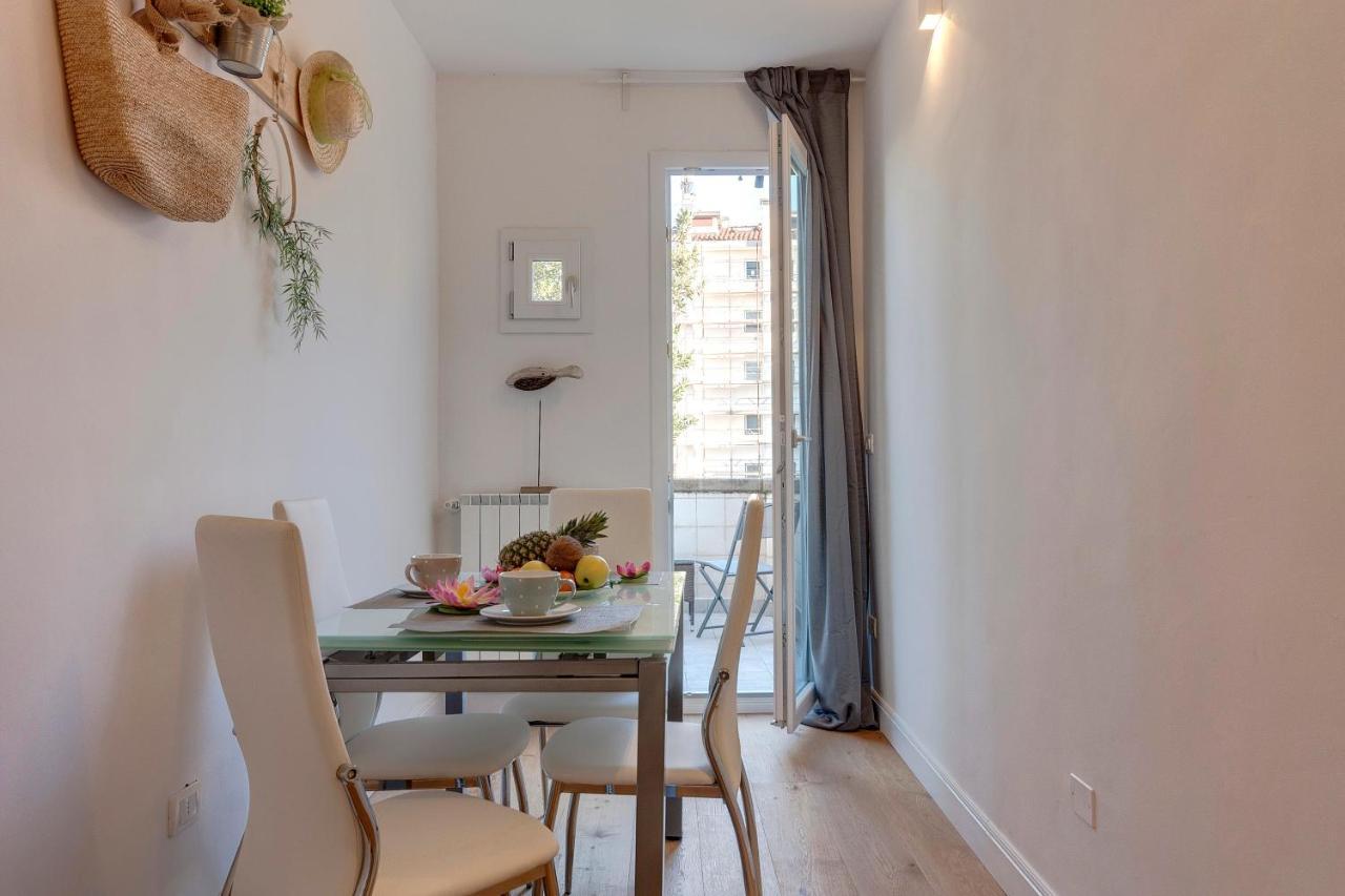 Abigail Apartment By Mamo Florencie Exteriér fotografie