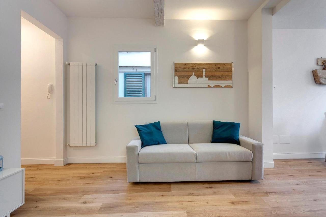 Abigail Apartment By Mamo Florencie Exteriér fotografie